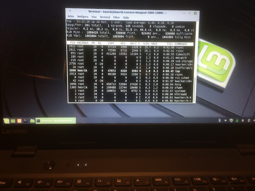 My laptop with Linux Mint 19.2 Xfce installed [photo: Henrik Hemrin]